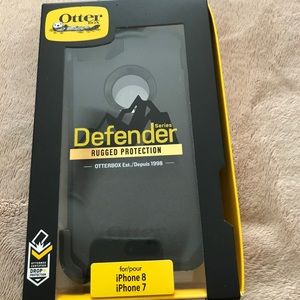 OTTERBOX Defender Rugged Protection for iPhone 7/8